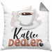 Kaffee Dealer Kissen mit Füllung 40x40 Geschenk für Barista Geburtstag Spruch Geschenkidee Kaffeeverkäufer (Grau) Grau Trendation