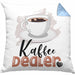 Kaffee Dealer Kissen mit Füllung 40x40 Geschenk für Barista Geburtstag Spruch Geschenkidee Kaffeeverkäufer (Grau) Blau Trendation