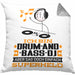 Drum-and-Bass-DJ Geschenk Kissen mit Füllung 40x40 Ich Bin Drum-and-Bass-DJ Aber Sag Doch Einfach Superheld Lustige Geschenkdiee für Drum-and-Bass-DJ (Grau) Grau Trendation