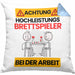 Brettspieler Kissen mit Füllung 40x40 Geschenk Lustiger Spruch Geschenkidee für Brettspieler Achtung Hochleistungs Brettspieler Bei Der Arbeit (Grau) Blau Trendation