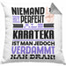 Karateka Geschenk Kissen mit Füllung 40x40 Lustige Geschenkidee für Karateka Geburtstag Niemand Ist Perfekt Aber Als Karateka Ist Man Nah Dran (Grau) Grau Trendation