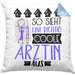 Ärztin Geschenk Kissen mit Füllung 40x40 Lustig Geschenkidee für Ärztin Geburtstag So Sieht Eine Richtig Coole Ärztin Aus Frauen Spruch (Grau) Blau Trendation