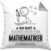 Mathematiker Geschenk Kissen mit Füllung 40x40 So Gut Kann Nur Ein Mathematiker Aussehen Geschenkidee (Grau) Grau Trendation