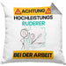 Ruderer Kissen mit Füllung 40x40 Geschenk Lustiger Spruch Geschenkidee für Ruderer Achtung Hochleistungs Ruderer Bei Der Arbeit (Grau) Grau Trendation