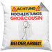 Großcousin Kissen mit Füllung 40x40 Geschenk Lustiger Spruch Geschenkidee für Großcousin Achtung Hochleistungs Großcousin Bei Der Arbeit (Grau) Grau Trendation