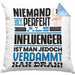 Influencer Geschenk Kissen mit Füllung 40x40 Lustige Geschenkidee für Influencer Geburtstag Niemand Ist Perfekt Aber Als Influencer Ist Man Nah Dran (Grau) Blau Trendation