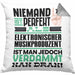 Elektronischer Musikproduzent Geschenk Kissen mit Füllung 40x40 Lustige Geschenkidee für Elektronischer Musikproduzent Geburtstag Niemand Ist Perfekt Aber Als Elektronischer Musikproduzent Ist Man Nah Dran (Grau) Grau Trendation