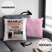 Freund Kissen mit Füllung 40x40 Geschenk Spruch Lustig Geschenkidee für Freund Geburtstag Ich Bin Der Verrückte Freund Beste Freund (Grau) Rosa Trendation