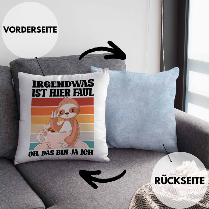 Lustige Kissen mit Füllung 40x40 Irgendwas Ist Hier Faul Geschenk Spruch Faultier Kollegein Kollege Geschenkidee Freundin Freund (Grau) Blau Trendation