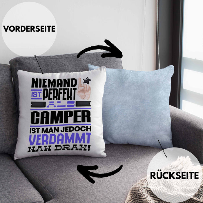 Camper Geschenk Kissen mit Füllung 40x40 Lustige Geschenkidee für Camper Geburtstag Niemand Ist Perfekt Aber Als Camper Ist Man Nah Dran (Grau) Blau Trendation