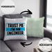 Ingenieur Kissen mit Füllung 40x40 Gadget Geschenk Ingeneur Geschenkidee Lustig (Grau) Grün Trendation