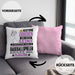 Baseballspieler Geschenk Kissen mit Füllung 40x40 Lustiger Spruch Erheben Sie Sich Der Baseballspieler Betritt den Raum (Grau) Rosa Trendation