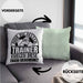 Trainer Geschenk Kissen mit Füllung 40x40 Nur Die Besten Trainer Kriegen Diese Kissen mit Füllung 40x40 Geschenkt Fußball Basketball Eis-Hockey Trainer Geschenkidee (Grau) Grün Trendation
