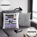 DJ Geschenk Kissen mit Füllung 40x40 Lustige Geschenkidee für DJ Geburtstag Niemand Ist Perfekt Aber Als DJ Ist Man Nah Dran (Grau) Grau Trendation