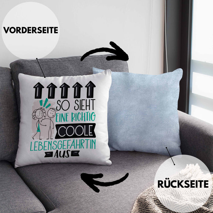 Lebensgefährtin Geschenk Kissen mit Füllung 40x40 Lustig Geschenkidee für Lebensgefährtin Geburtstag So Sieht Eine Richtig Coole Lebensgefährtin Aus Frauen Spruch (Grau) Blau Trendation