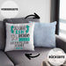 Katzenspielzeug-Designer Kissen mit Füllung 40x40 So Sieht Ein Richtig Cooler Katzenspielzeug-Designer Aus Geschenk Lustiger Spruch Geschenkidee (Grau) Blau Trendation