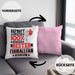 Fußballfan Geschenk Lustiger Spruch für Fußballfan Geschenkidee Bester Fußballfan Der WeltKissen mit Füllung 40x40 (Grau) Rosa Trendation