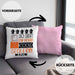 Seglerin Geschenk Kissen mit Füllung 40x40 Lustig Geschenkidee für Seglerin Geburtstag So Sieht Eine Richtig Coole Seglerin Aus Frauen Spruch (Grau) Rosa Trendation