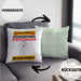 Stiefschwager Kissen mit Füllung 40x40 Geschenk Lustiger Spruch Geschenkidee für Stiefschwager Achtung Hochleistungs Stiefschwager Bei Der Arbeit (Grau) Grün Trendation