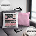 Rockmusiker Geschenk Kissen mit Füllung 40x40 Lustige Geschenkidee für Rockmusiker Geburtstag Niemand Ist Perfekt Aber Als Rockmusiker Ist Man Nah Dran (Grau) Rosa Trendation