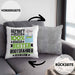 Bootsfahrer Geschenk Lustiger Spruch für Bootsfahrer Geschenkidee Bester Bootsfahrer Der WeltKissen mit Füllung 40x40 (Grau) Grau Trendation