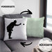 Boule Kissen mit Füllung 40x40 Geschenk Boule-Spieler Geschenkidee Spruch Grafik Werfender Boule Spieler (Grau) Grün Trendation