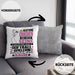 Softballspielerin Geschenk Kissen mit Füllung 40x40 Lustiger Spruch Erheben Sie Sich Der Softballspielerin Betritt den Raum (Grau) Grau Trendation