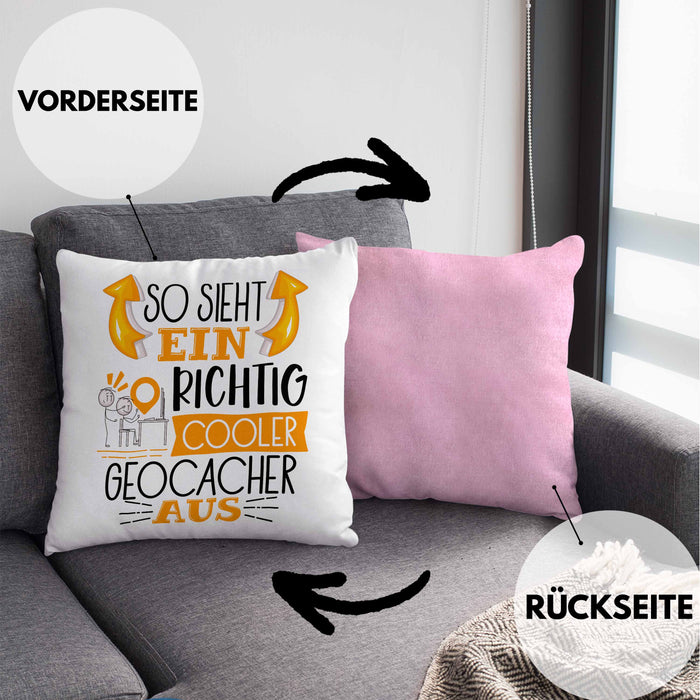 So Sieht Ein Richtig Cooler Geocacher Aus Geschenk Kissen mit Füllung 40x40 Lustiger Spruch Geschenkidee (Grau) Rosa Trendation
