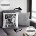 Baggerfahrer Kissen mit Füllung 40x40 Geschenk Baggerfahrender Geboren Um Bagger Zu Fahren Geschenkidee Baustelle (Grau) Grau Trendation