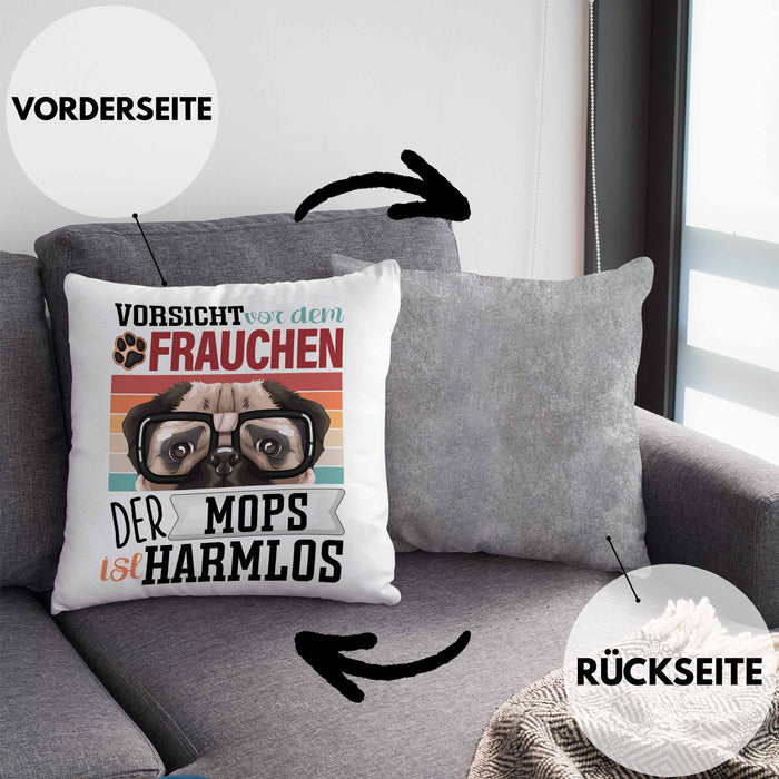 Mops Besitzerin Frauchen Kissen mit Füllung 40x40 Geschenk Lustiger Spruch Geschenkidee Vorsicht Vor Dem Frauchen (Grau) Grau Trendation