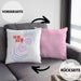 Lustige Galaxie-Kissen mit Füllung 40x40 Spruch "You Are Here" Geschenk für Weltraumliebhaber (Grau) Rosa Trendation