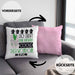 Taekwondoin Geschenk Kissen mit Füllung 40x40 Geschenkidee für Taekwondoin Geburtstag Weihnachten Spruch So Sieht Eine Richtig Coole Taekwondoin Aus (Grau) Rosa Trendation