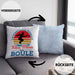 Boule Kissen mit Füllung 40x40 für Boule-Spieler als Geschenkidee Spruch Unterschätze Niemals Einen Alten Mann Beim Boule (Grau) Blau Trendation
