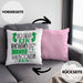 So Sieht Ein Richtig Cooler Halbcousin Aus Geschenk Kissen mit Füllung 40x40 Lustiger Spruch Geschenkidee (Grau) Rosa Trendation