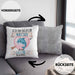 Delfine Kissen mit Füllung 40x40 Geschenk Frauen Ich Bin Bloß Ein Mädchen Das Delfine Liebt Delfine-Liebhaberin Geschenk Spruch Geburtstag (Grau) Grau Trendation