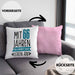 Trendation - Lustiges Geschenk 66. Geburtstag für Männer und Frauen Kissen mit Füllung 40x40 66er Geschenkiee Spruch (Grau) Rosa Trendation
