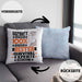 Survival-Experte Geschenk Lustiger Spruch für Survival-Experte Geschenkidee Bester Survival-Experte Der WeltKissen mit Füllung 40x40 (Grau) Blau Trendation