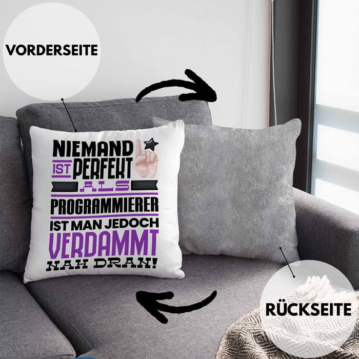 Programmierer Geschenk Kissen mit Füllung 40x40 Lustige Geschenkidee für Programmierer Geburtstag Niemand Ist Perfekt Aber Als Programmierer Ist Man Nah Dran (Grau) Grau Trendation
