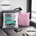 Camper Geschenk Lustiger Spruch für Camper Geschenkidee Bester Camper Der WeltKissen mit Füllung 40x40 (Grau) Rosa Trendation