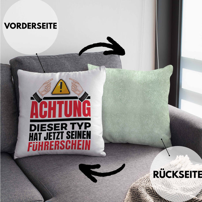 Führerschein Bestanden Geschenk Kissen mit Füllung 40x40 Bestandener Führerschein Achtung Dieser Typ Hat Jetzt Seinen Führerschein Fahrschule (Grau) Grün Trendation