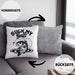 Fischer Karpfen Angler Geschenk Kissen mit Füllung 40x40 Fischer Fisch Suck My Balls Anglergeschenke (Grau) Grau Trendation