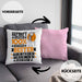 Abenteurreisender Geschenk Lustiger Spruch für Abenteurreisender Geschenkidee Bester Abenteurreisender Der WeltKissen mit Füllung 40x40 (Grau) Rosa Trendation