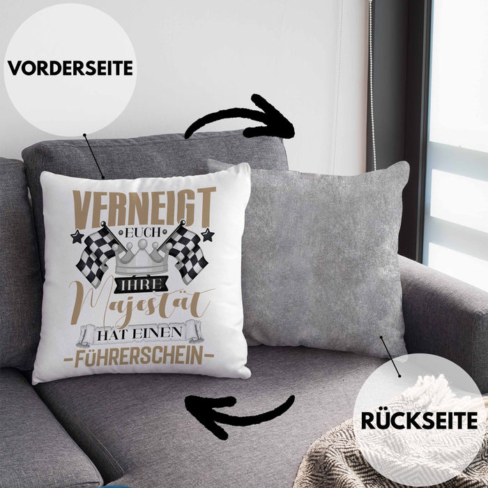 Führerschein Bestanden Geschenk Kissen mit Füllung 40x40 Bestandener Führerschein Verneigt Euch Ihre Majestät Hat Einen Führerschein Fahrschule (Grau) Grau Trendation