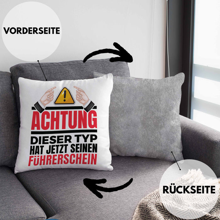 Führerschein Bestanden Geschenk Kissen mit Füllung 40x40 Bestandener Führerschein Achtung Dieser Typ Hat Jetzt Seinen Führerschein Fahrschule (Grau) Grau Trendation