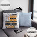 Hundefrisör Geschenk Kissen mit Füllung 40x40 Lustiger Spruch Erheben Sie Sich Der Hundefrisör Betritt den Raum (Grau) Blau Trendation