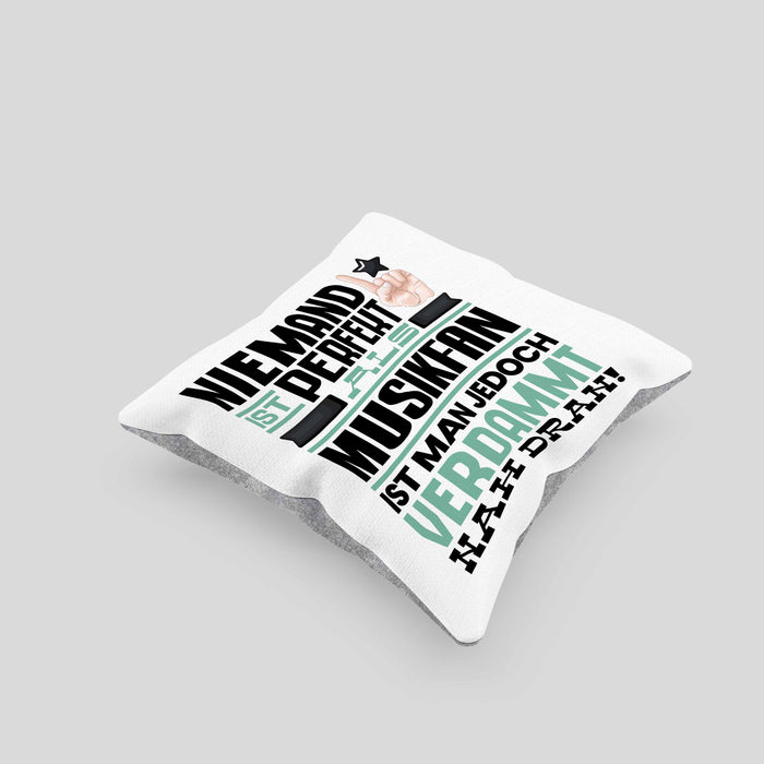 Musikfan Geschenk Kissen mit Füllung 40x40 Lustige Geschenkidee für Musikfan Geburtstag Niemand Ist Perfekt Aber Als Musikfan Ist Man Nah Dran (Grau) Grau Trendation