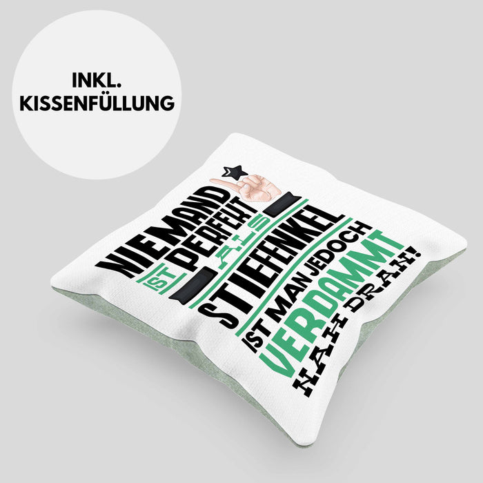 Stiefenkel Geschenk Kissen mit Füllung 40x40 Lustige Geschenkidee für Stiefenkel Geburtstag Niemand Ist Perfekt Aber Als Stiefenkel Ist Man Nah Dran (Grau) Grün Trendation