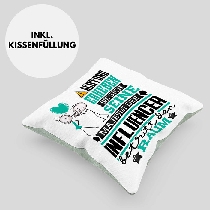 Influencer Geschenk Kissen mit Füllung 40x40 Lustiger Spruch Erheben Sie Sich Der Influencer Betritt den Raum (Grau) Grün Trendation