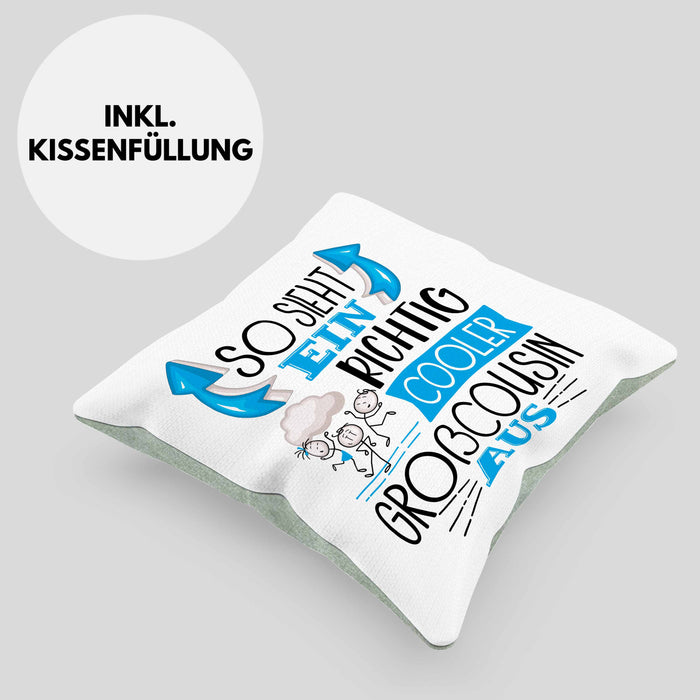 Großcousin Kissen mit Füllung 40x40 Geschenk So Sieht Ein RIchtig Cooler Großcousin Aus Geschenkidee Lustiger Spruch Geburtstag (Grau) Grün Trendation