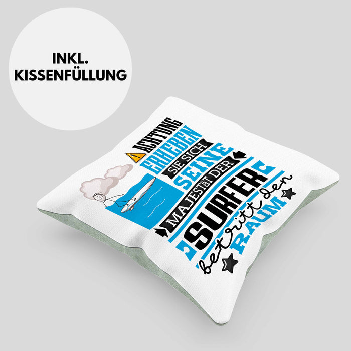 Surfer Geschenk Kissen mit Füllung 40x40 Lustiger Spruch Erheben Sie Sich Der Surfer Betritt den Raum (Grau) Grün Trendation